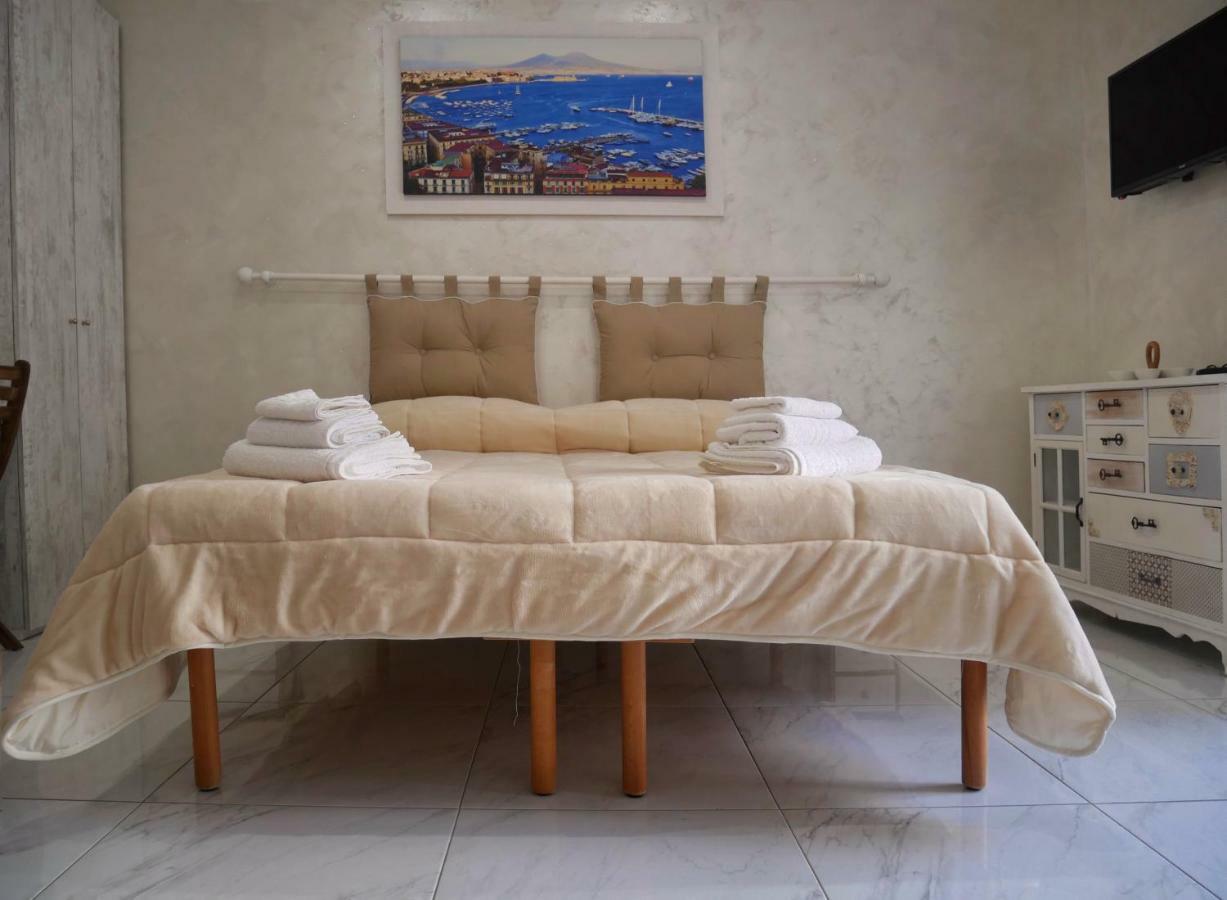 Casetta Bebbe Naples Exterior photo
