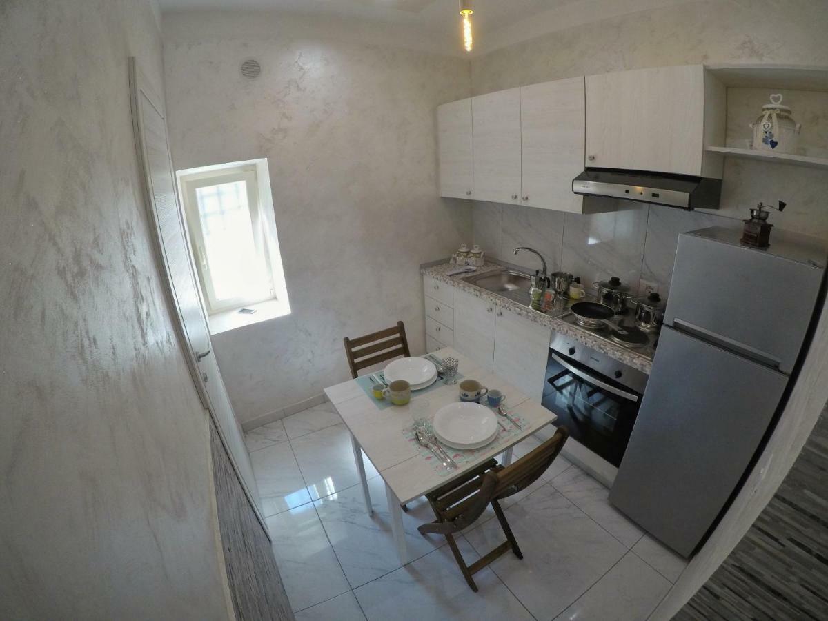 Casetta Bebbe Naples Exterior photo